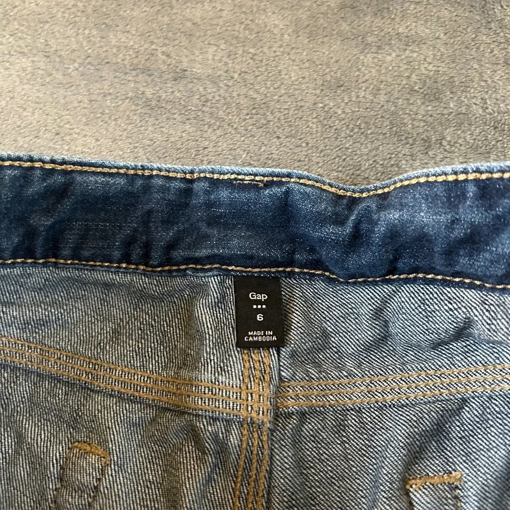 Gap Distressed Denim Shorts Casual Summer Dark Wash Jean Blue Womens 6 30x4.5